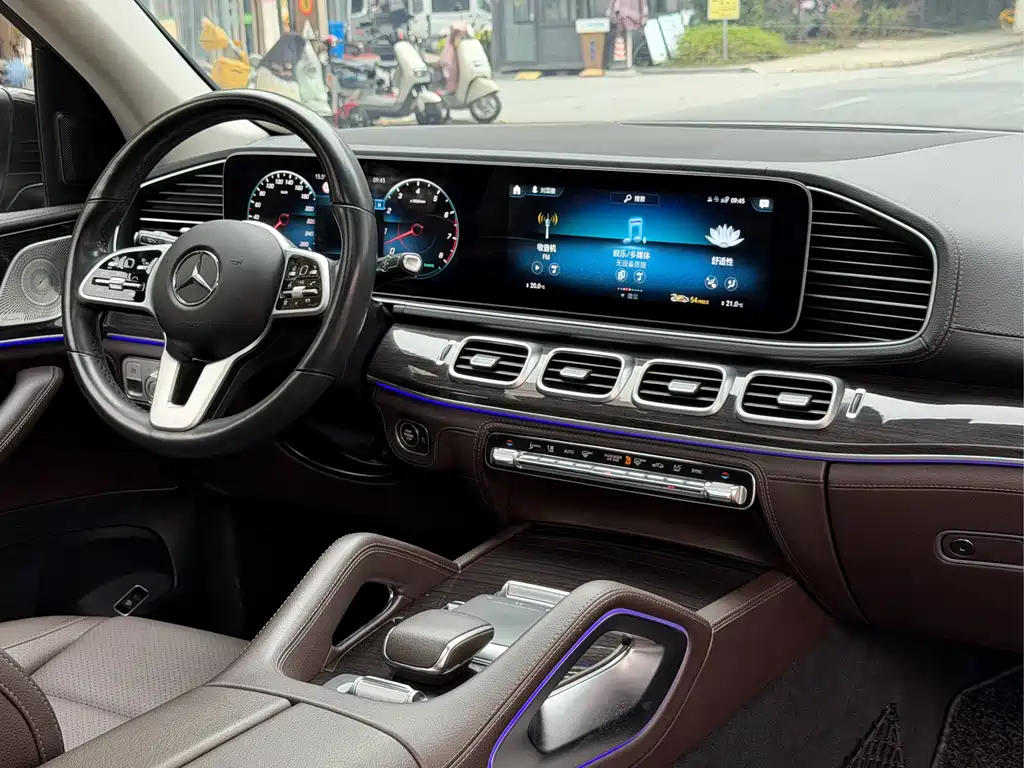 2021 Mercedes-Benz GLS 450 4MATIC