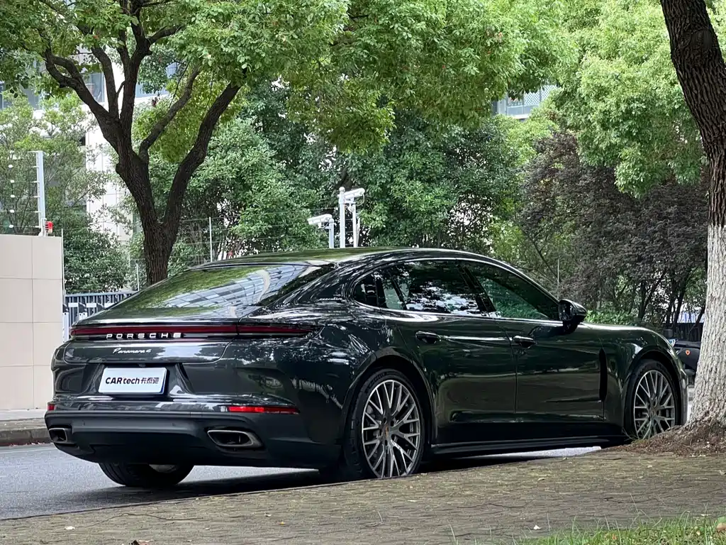 Panamera 2024 Panamera 4 Executive Long Wheelbase 2.9T