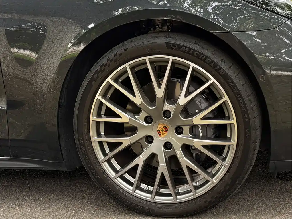 Panamera 2024 Panamera 4 Executive Long Wheelbase 2.9T