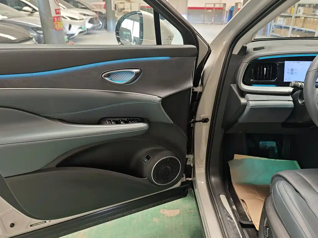 BYD Sea Lion 07 DM-i 2025 150 Pilot+ Edition
