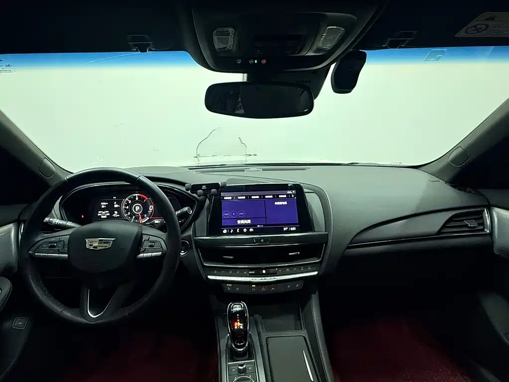 Cadillac CT5 2023 28T Luxury (Standard Edition)