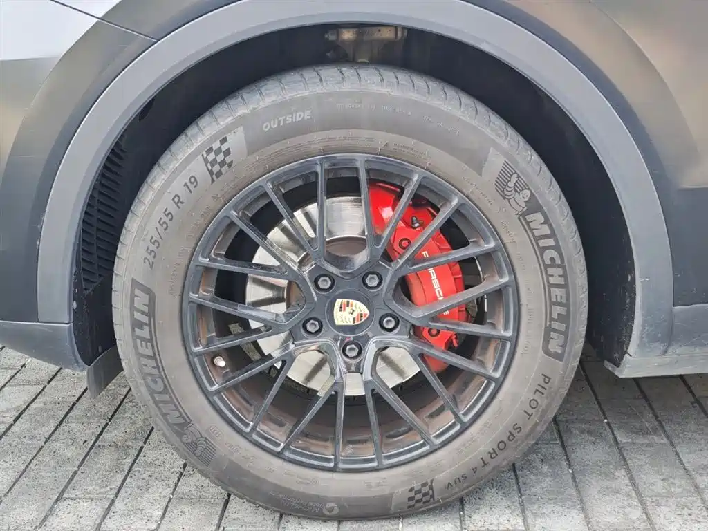 Porsche Cayenne 2018 3.0T