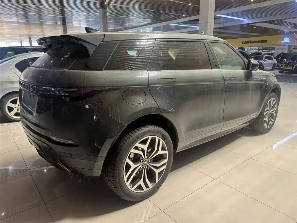 Range Rover Evoque L SE 2026