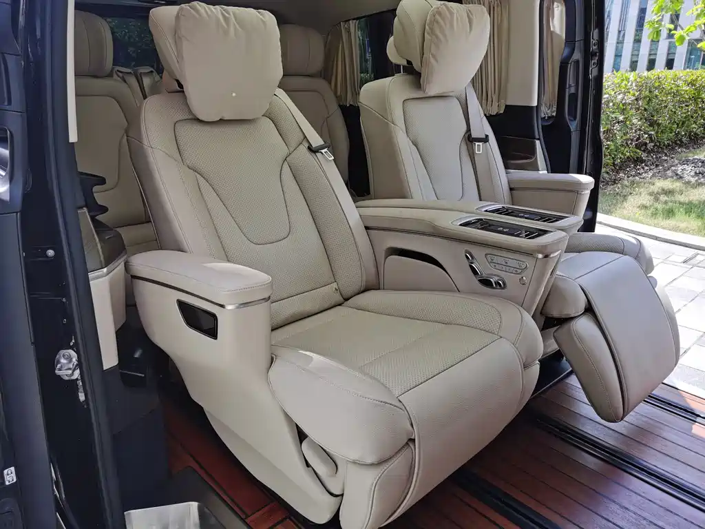 Mercedes-Benz V-Class 2021 V 260 L Long Wheelbase Luxury