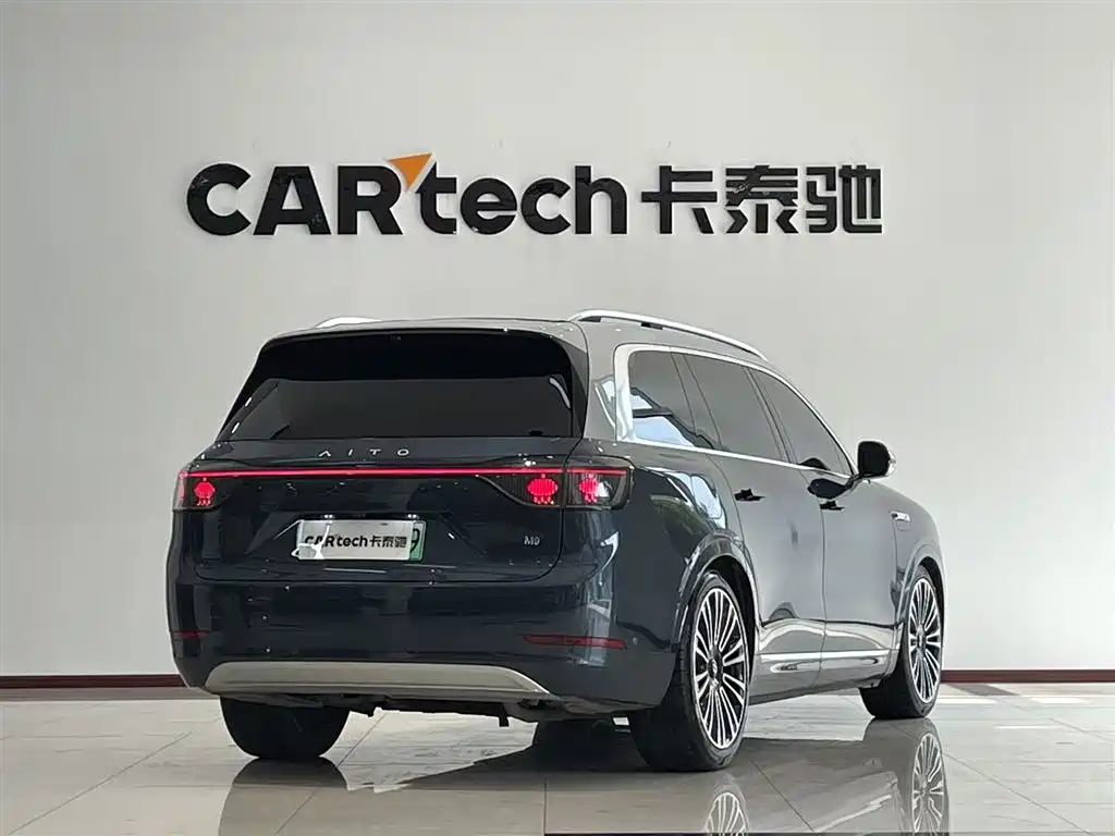 AITO M9 2024 EREV Ultra Edition 42kWh 6-Seater
