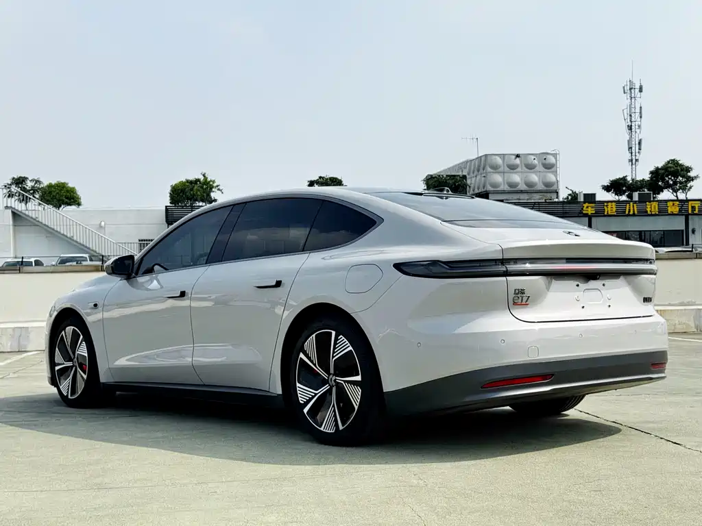 NIO ET7 2022 75kWh