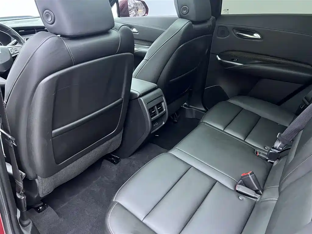 Cadillac XT4 2018 28T AWD Sport