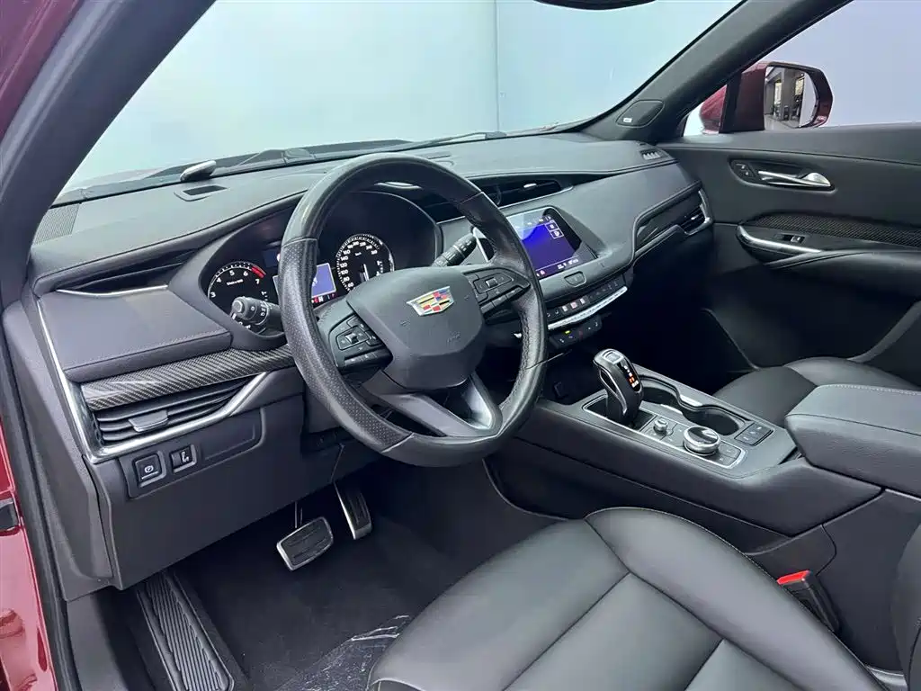 Cadillac XT4 2018 28T AWD Sport
