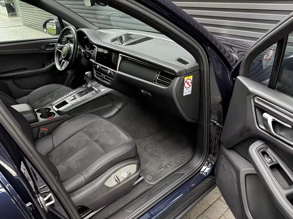 Macan 2020 2.0T