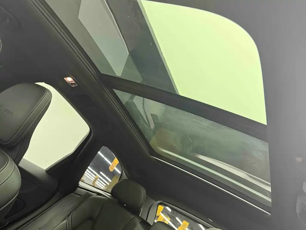Volvo XC60 2019 T5 AWD Zhiyuan Sport Edition China V