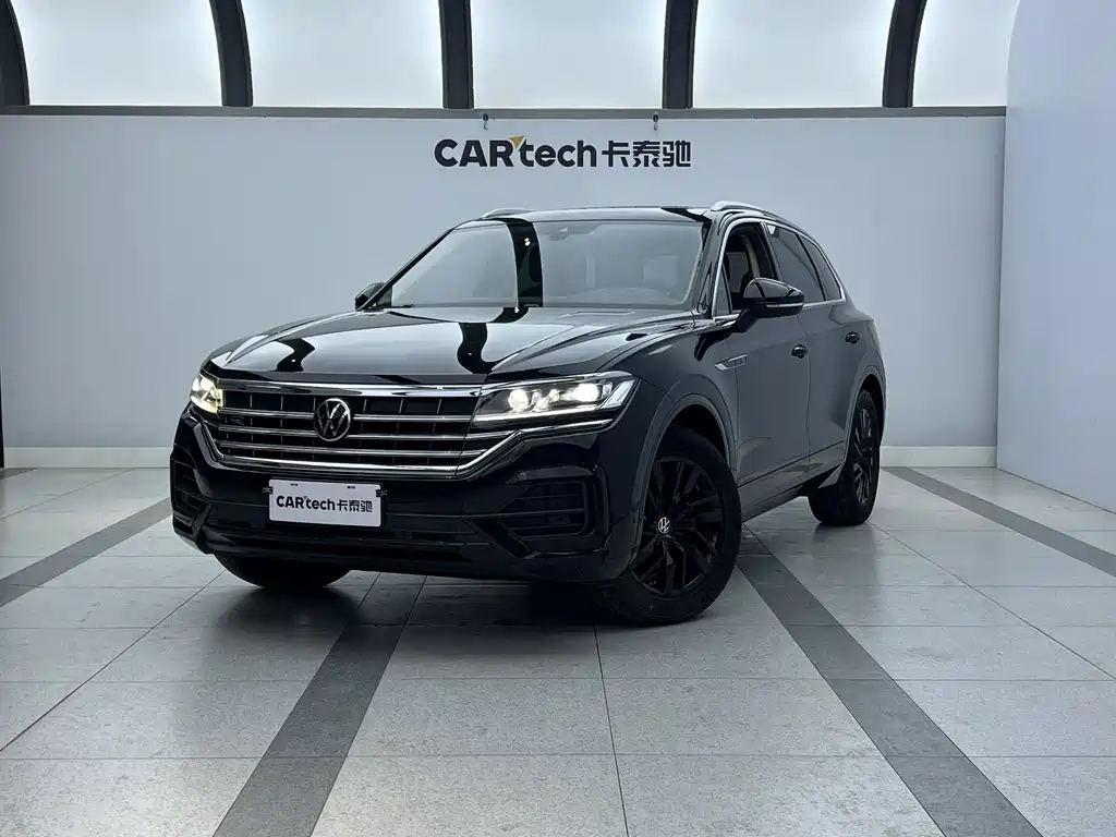 Volkswagen Touareg 2021 2.0TSI R-Line