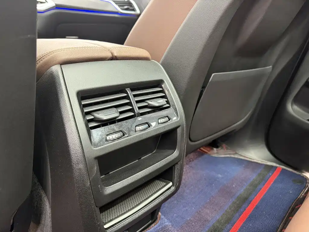 BMW X5 (Import) 2021 xDrive30i X Design Package