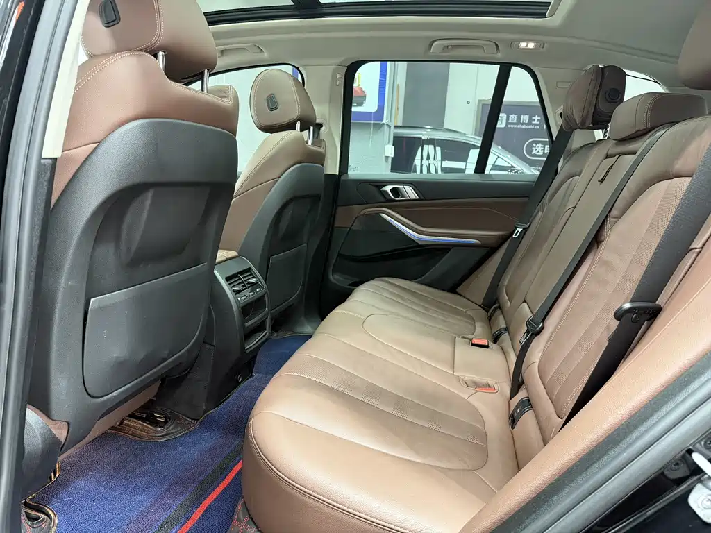 BMW X5 (Import) 2021 xDrive30i X Design Package