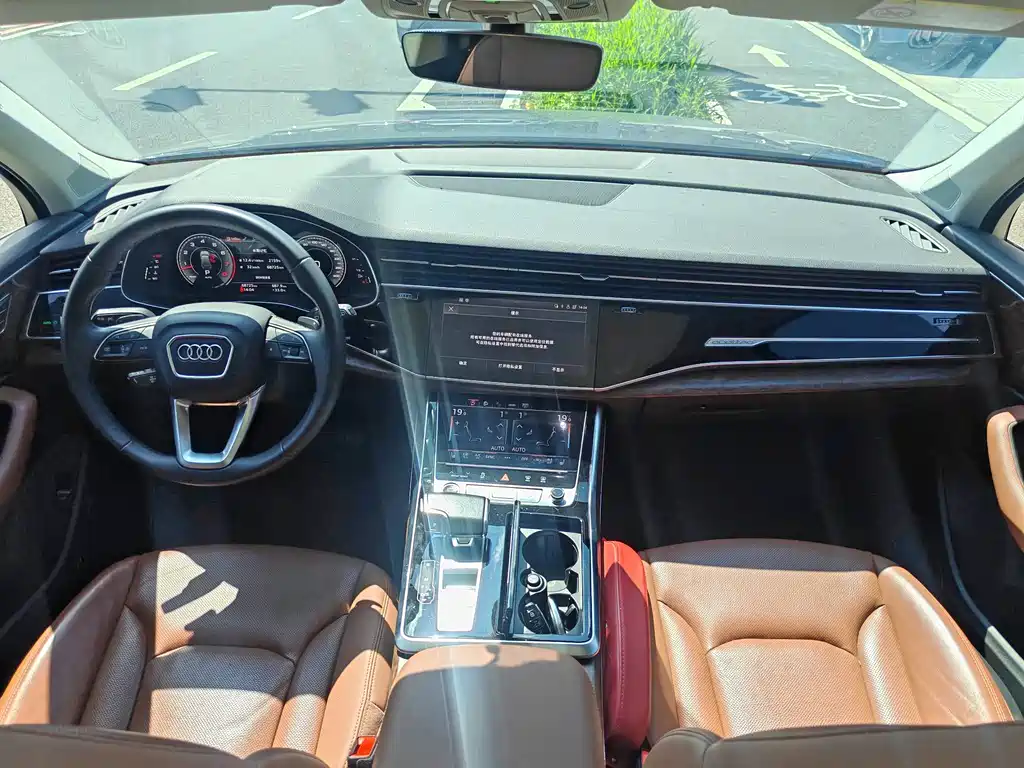 Audi Q7 55 TFSI quattro S line Sport