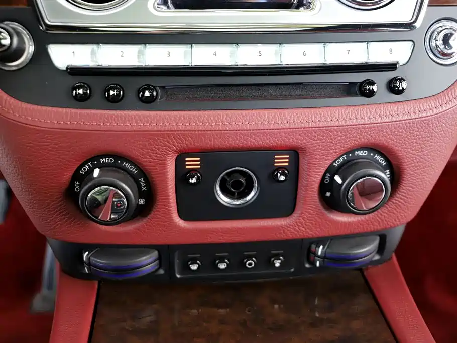 Rolls-Royce Ghost 2010 6.6T