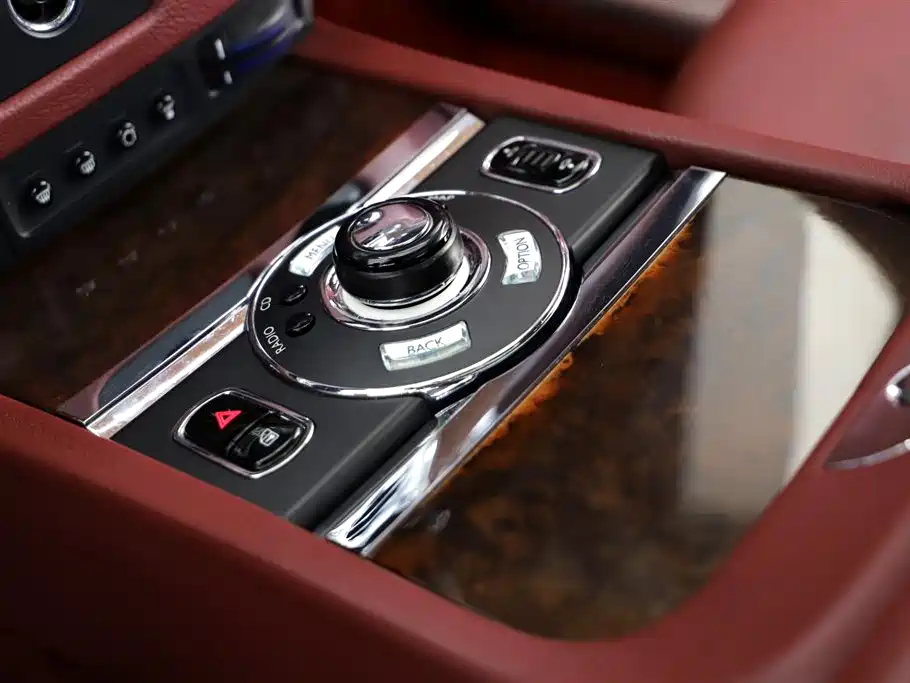 Rolls-Royce Ghost 2010 6.6T