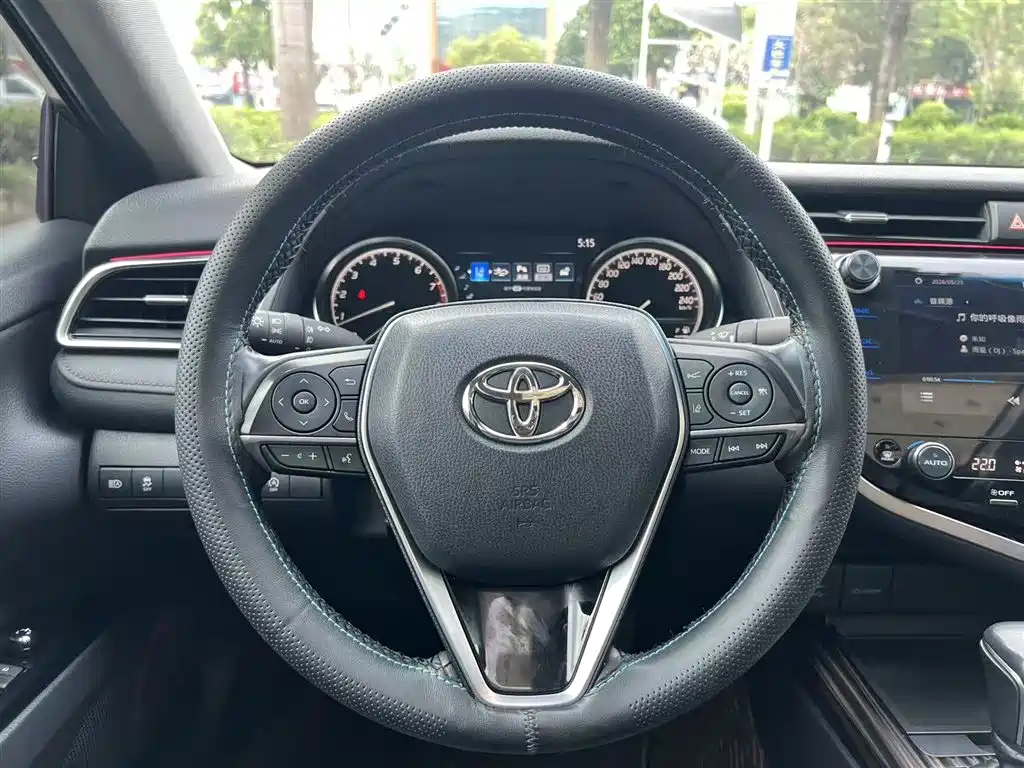 Camry 2019 2.5G Luxury Edition China VI