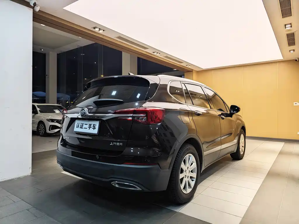 Buick Envision Plus 2021 532T FWD Luxury