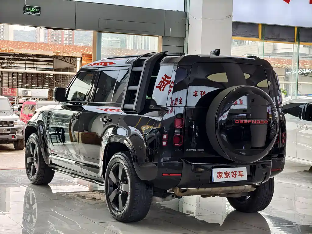 Land Rover Defender 2023 110 3.0T P400 X-DYNAMIC HSE