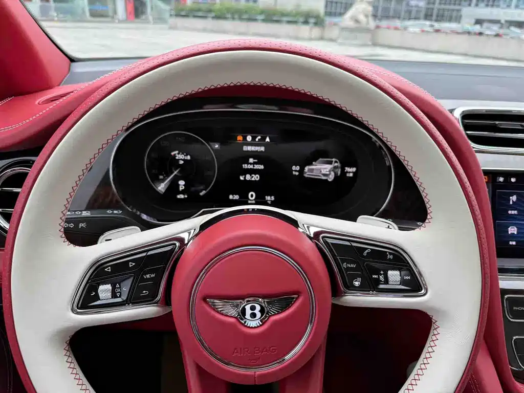 Bentayga 2022 4.0T V8