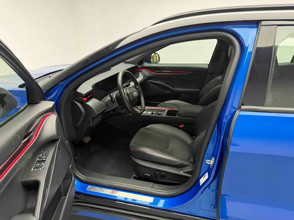 Ford EVOS 2022 EcoBoost 245 ST-Line