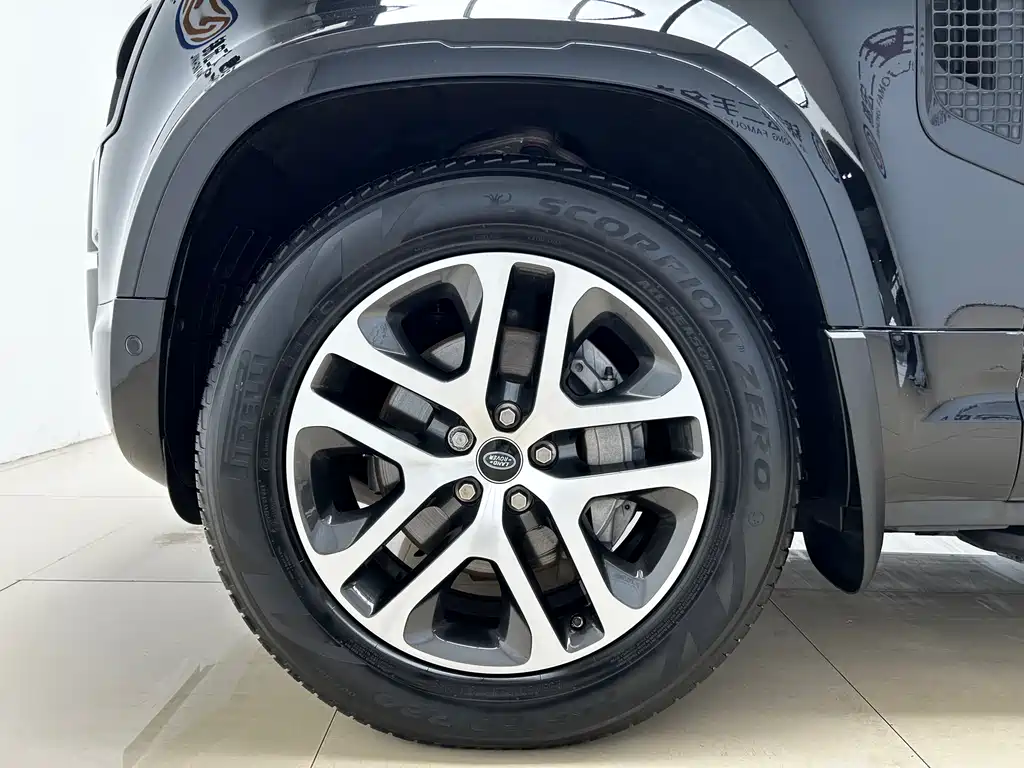 Land Rover Defender 110 P400 X 2021