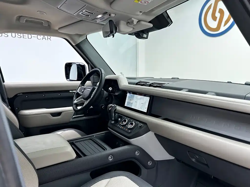 Land Rover Defender 110 P400 X 2021