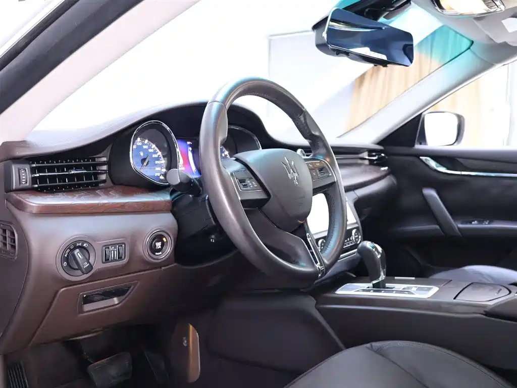 Maserati Quattroporte 2015 3.0T Standard