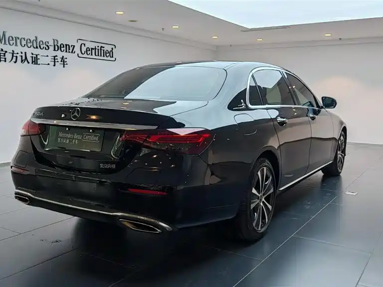 Mercedes-Benz E-Class E 350 e Plug-in Hybrid Sedan