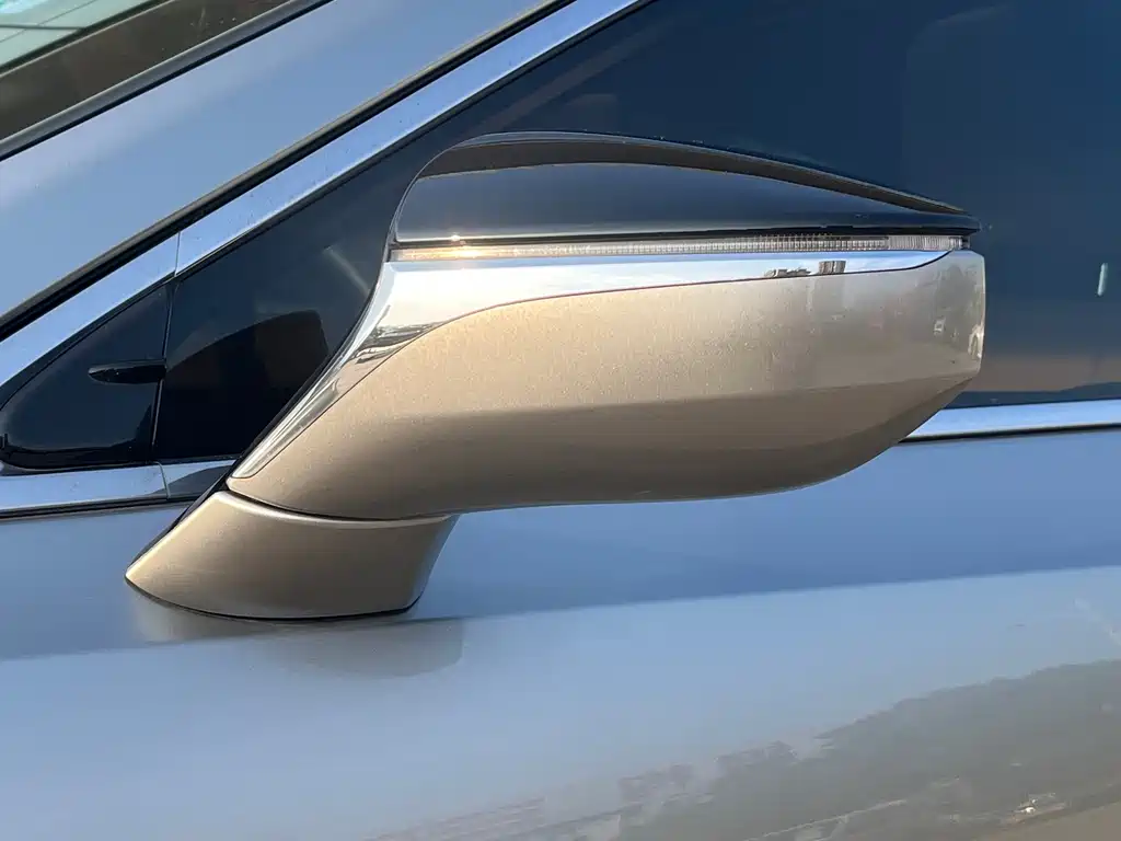 Lexus ES 2022 300h Premium Edition