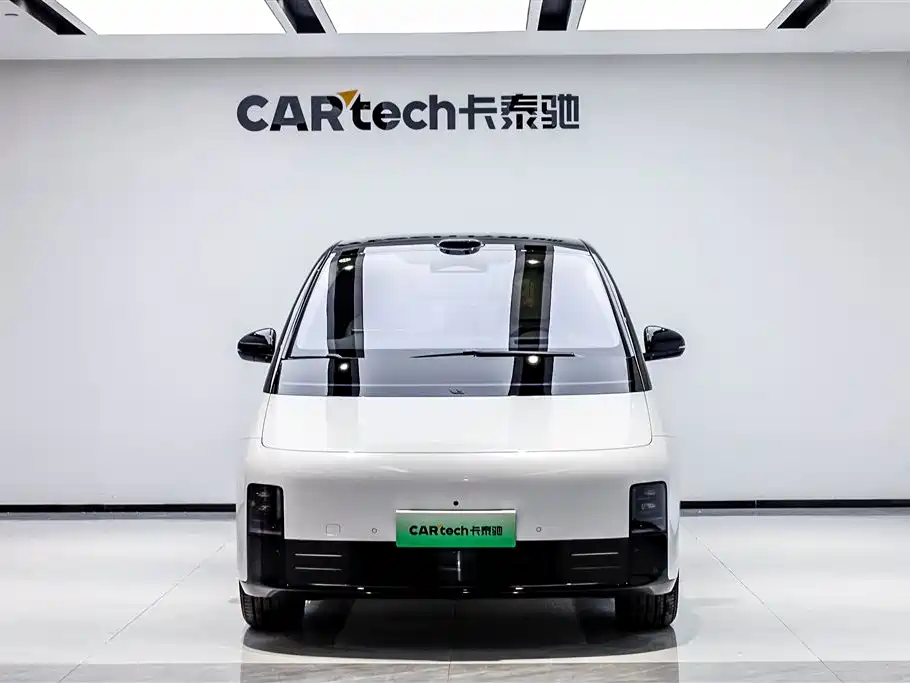 Li Auto MEGA 2025 Ultra Smart Refresh Edition