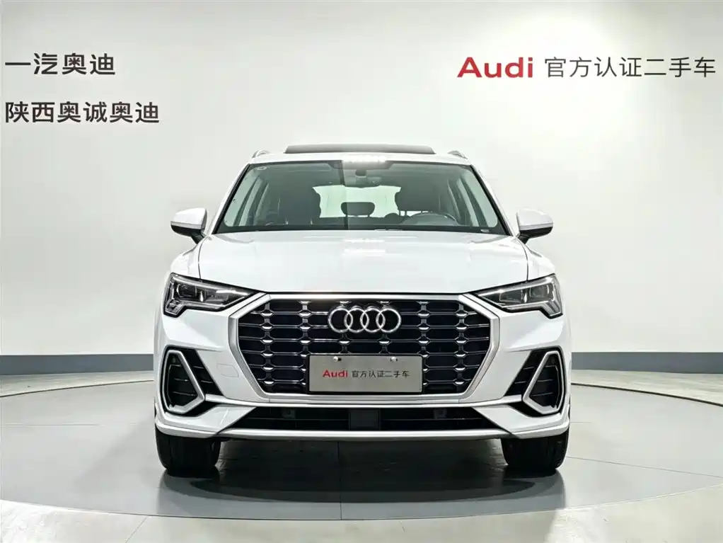 Audi Q3 2019 35 TFSI S Line