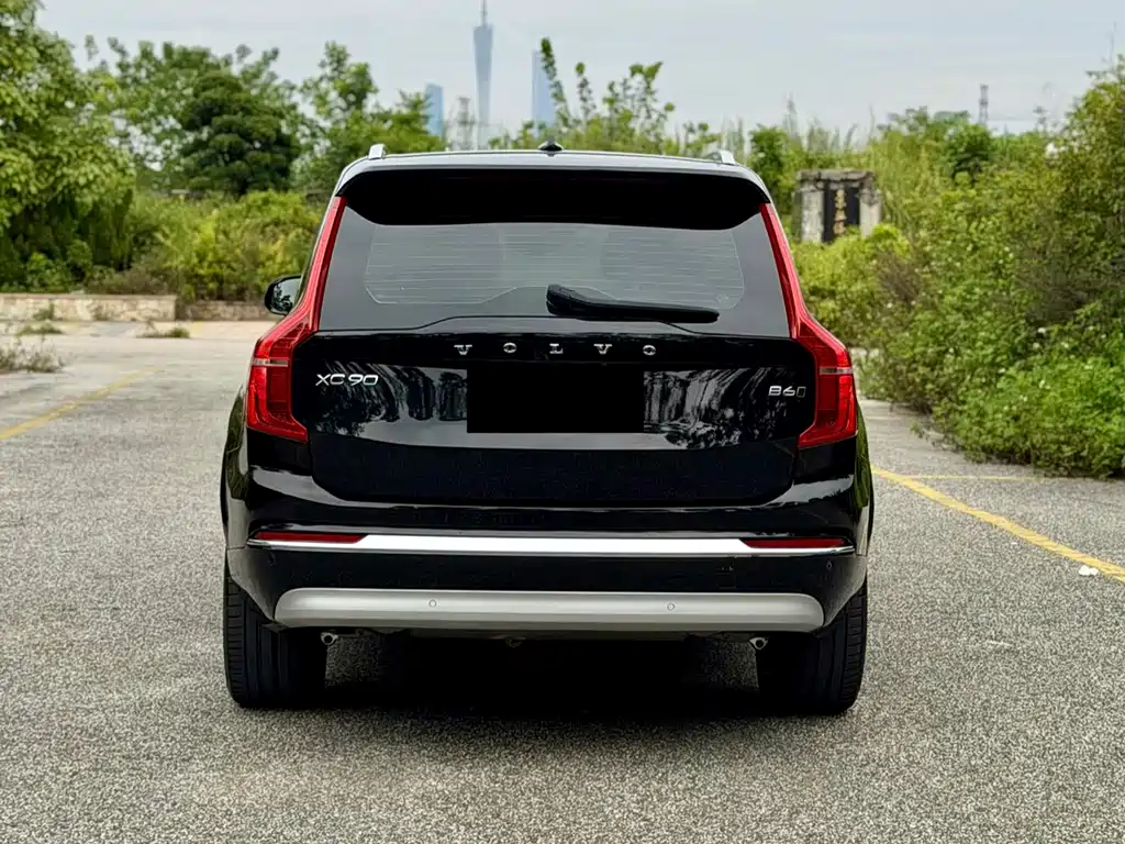 Volvo XC90 2022 B6 Momentum 7-seater
