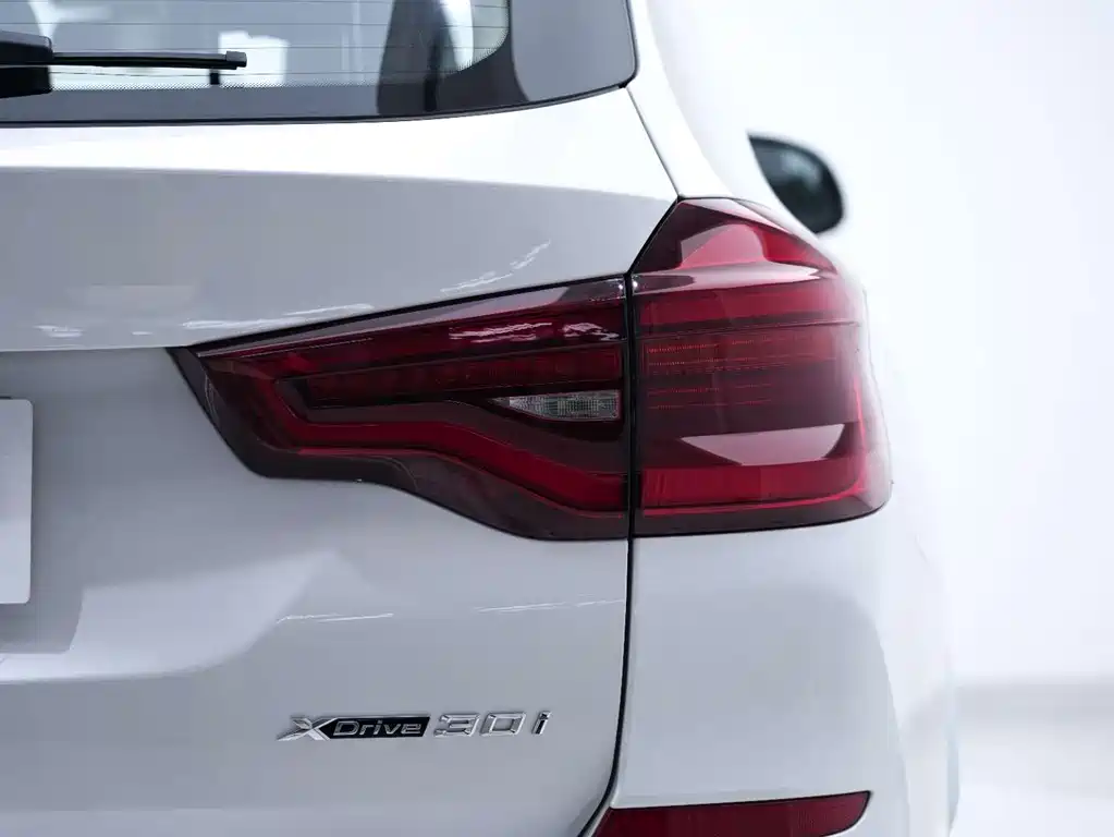 BMW X3 2021 xDrive30i Leading Edition M Sport Package
