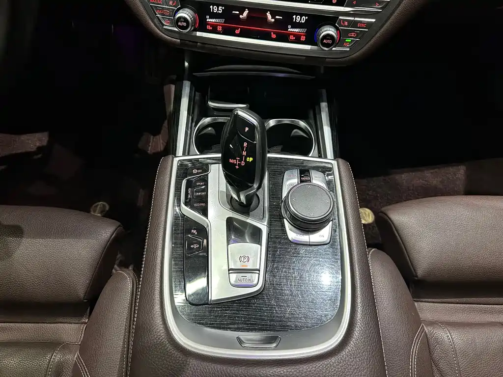 BMW 7 Series 2018 730Li Leading Edition M Sport Package