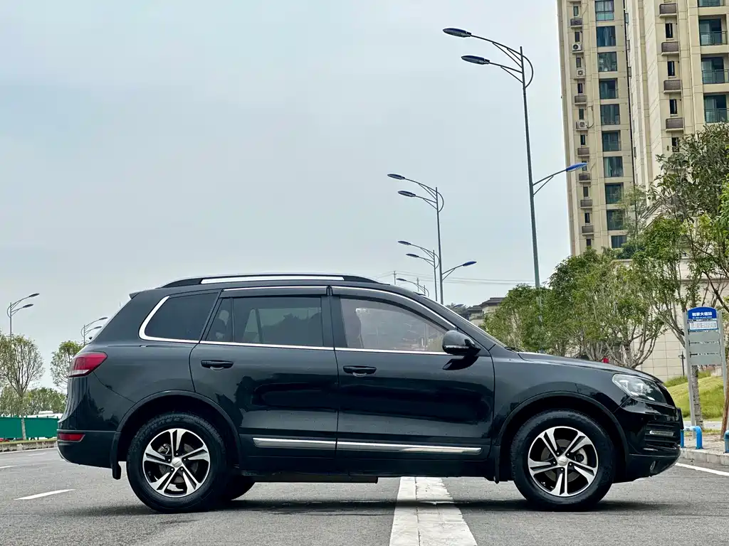 Yema T70 2016 Upgraded Edition 1.8T CVT Flagship
