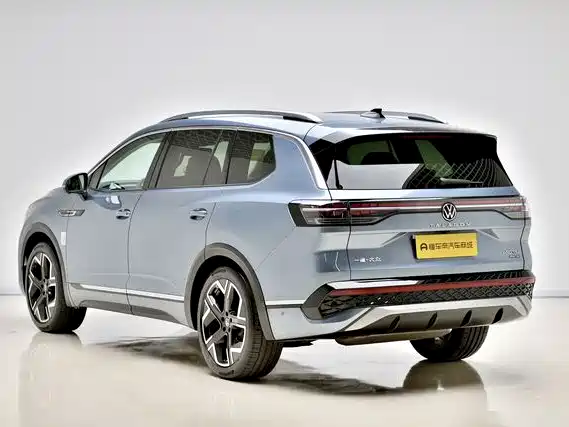 Tavendor 2026 450TSI AWD Flagship 6-Seater