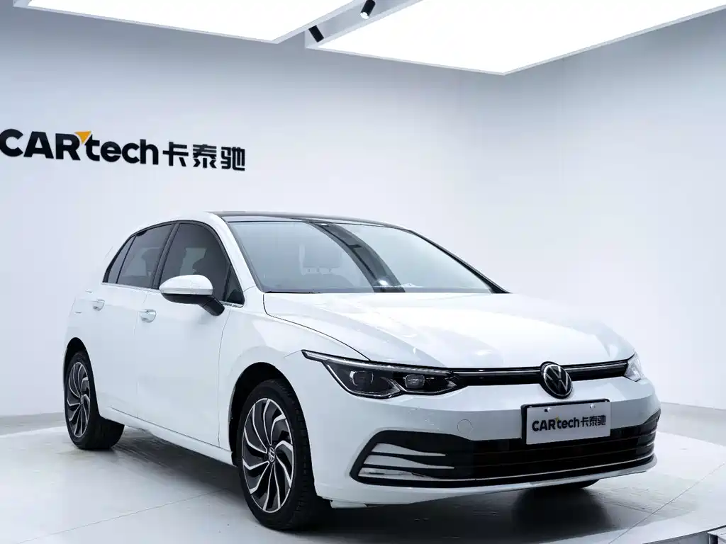 Golf 2023 Facelift 200TSI DSG Pro