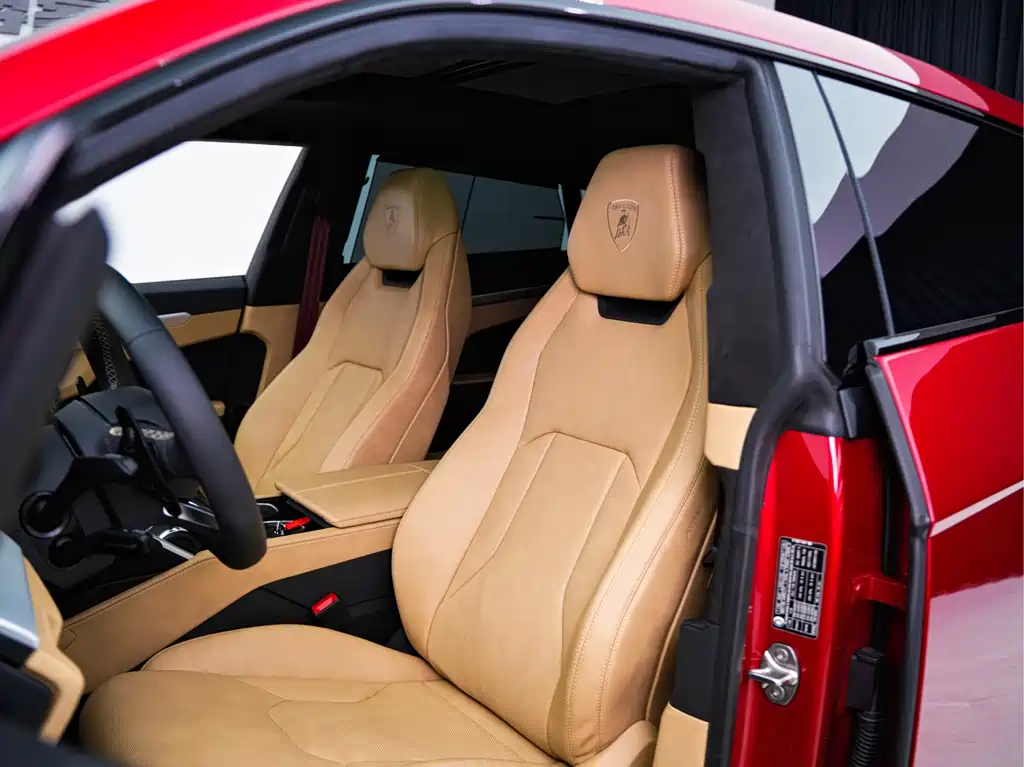 Lamborghini Urus 2021 4.0T V8