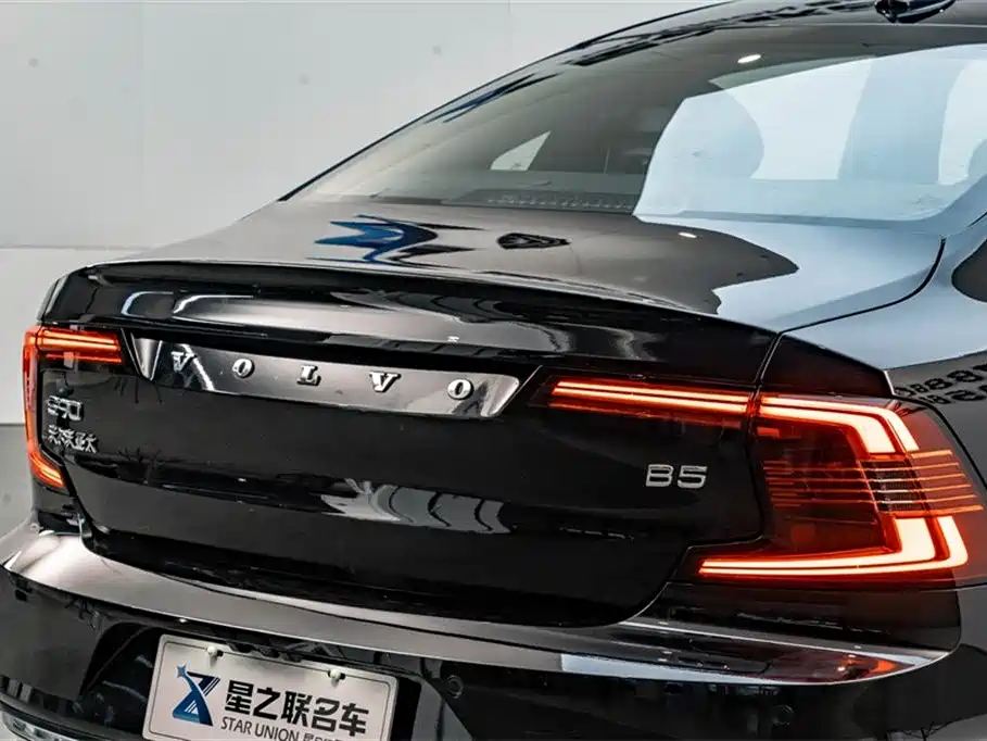 Volvo S90 B5 Inscription