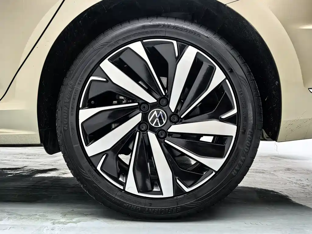 Passat 2022 330TSI Luxury Edition