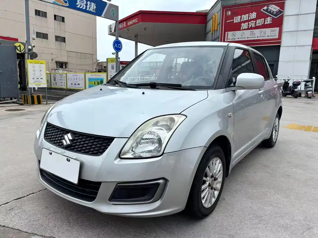 Suzuki Swift 2013 1.3L Manual Value Edition