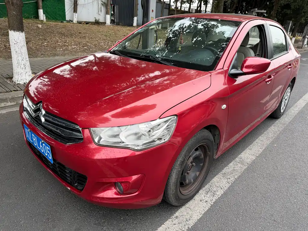 Citroën Elysée 2014 1.6L Manual Fashion