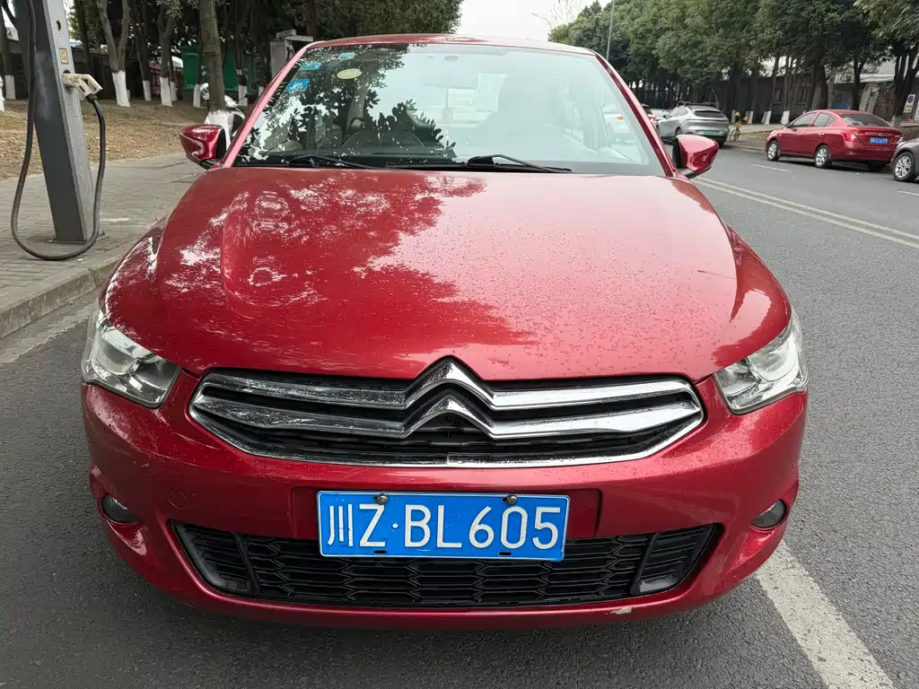 Citroën Elysée 2014 1.6L Manual Fashion