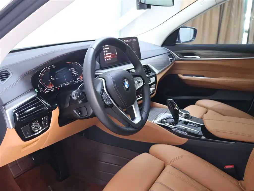 BMW 6 Series GT 2021 Facelift 630i Luxury Design Package