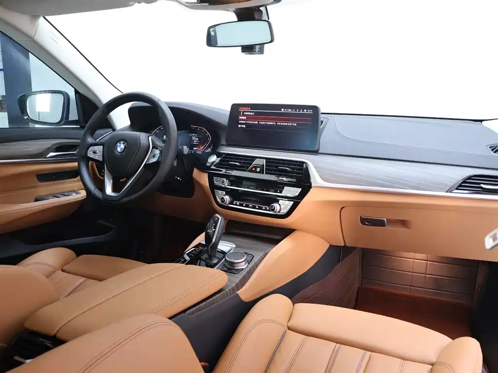 BMW 6 Series GT 2021 Facelift 630i Luxury Design Package