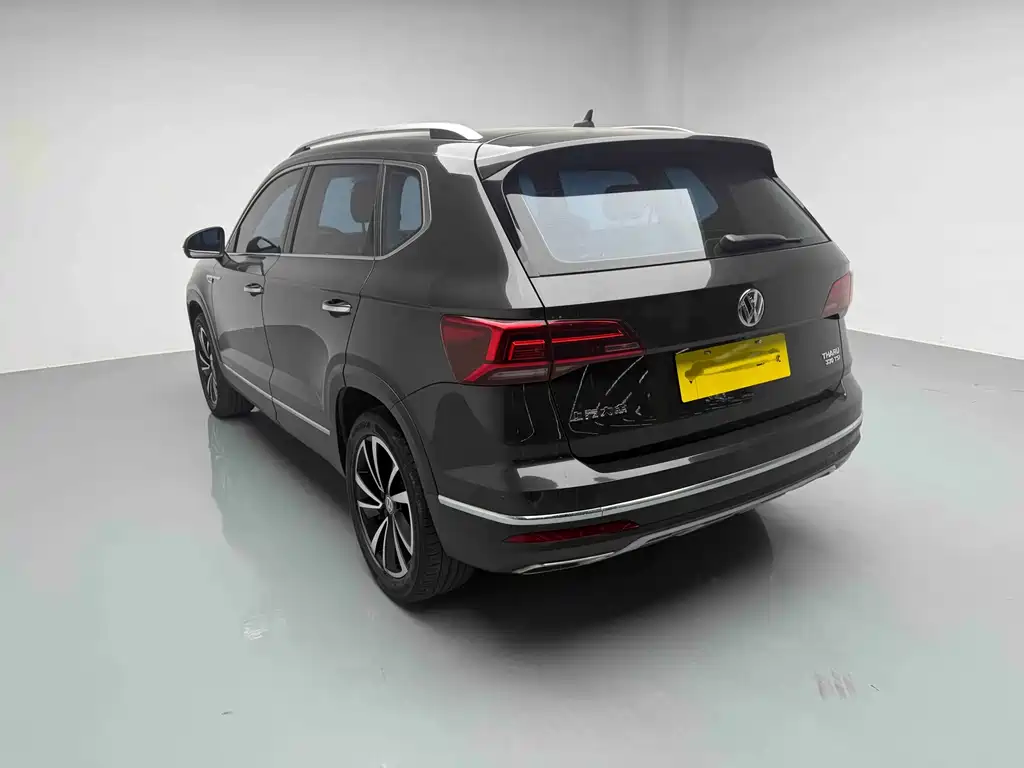 Tharu 2019 330TSI AWD Luxury Edition China VI