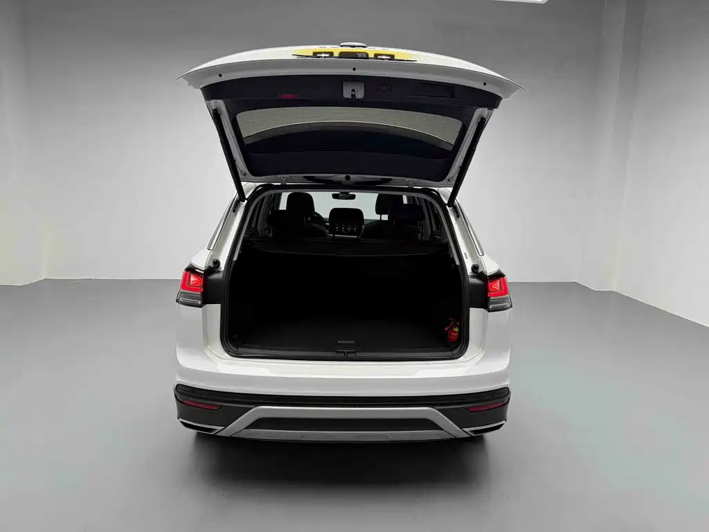 Tayron 2024 330TSI 2WD Luxury Plus Advanced Edition