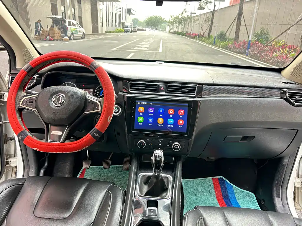 Fengguang 580 2016 1.5T Manual Comfort Edition