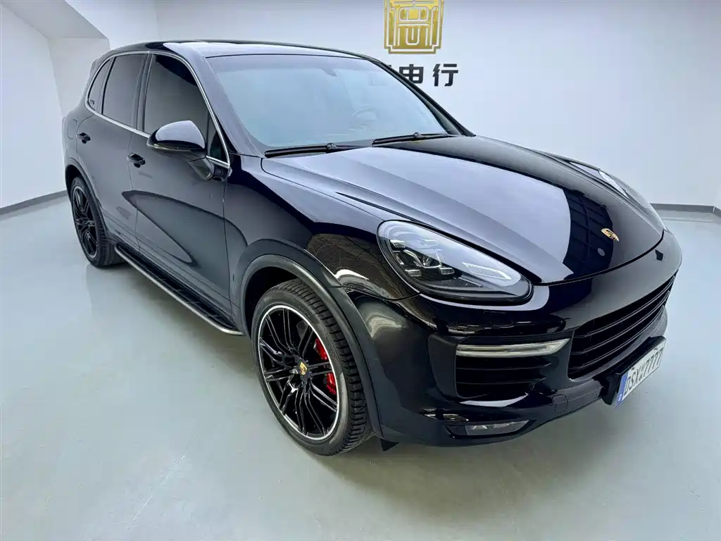 Cayenne 2015 Cayenne Turbo 4.8T